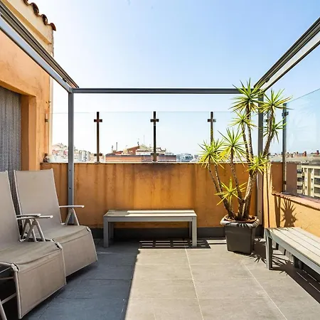 Stunning 2-bedroom With Two Terraces Apartment