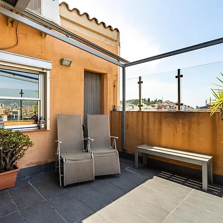 Apartment Stunning 2-bedroom With Two Terraces Barcelona