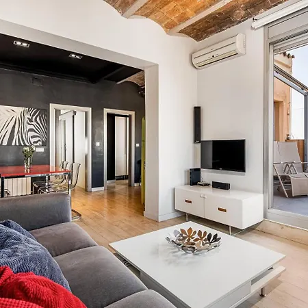 Stunning 2-bedroom With Two Terraces * Барселона