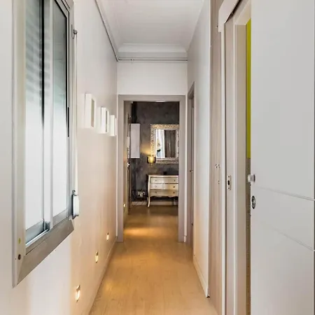 Stunning 2-bedroom With Two Terraces Апартаменты Барселона